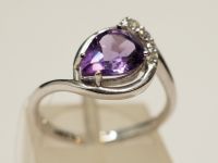 Серебряное кольцо с Аметистом и фианитами - 176